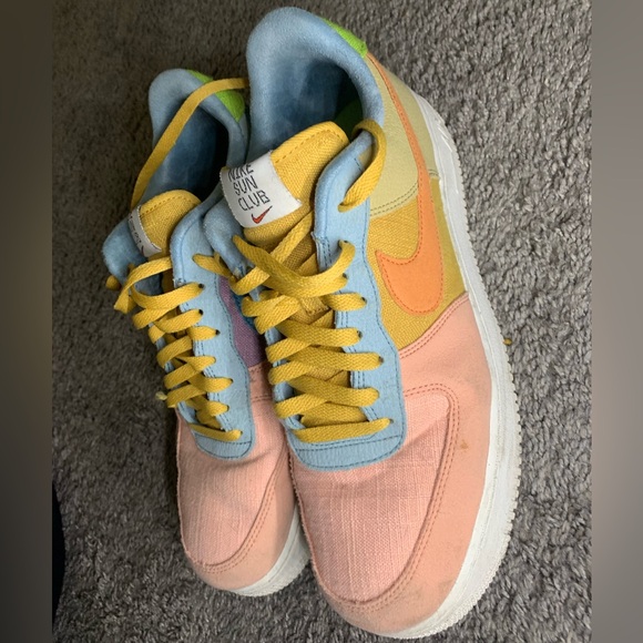 Size 11 1/2 - Nike Air Force 1 '07 LV8 Next Nature Low Sun Club - Multi - Picture 7 of 9